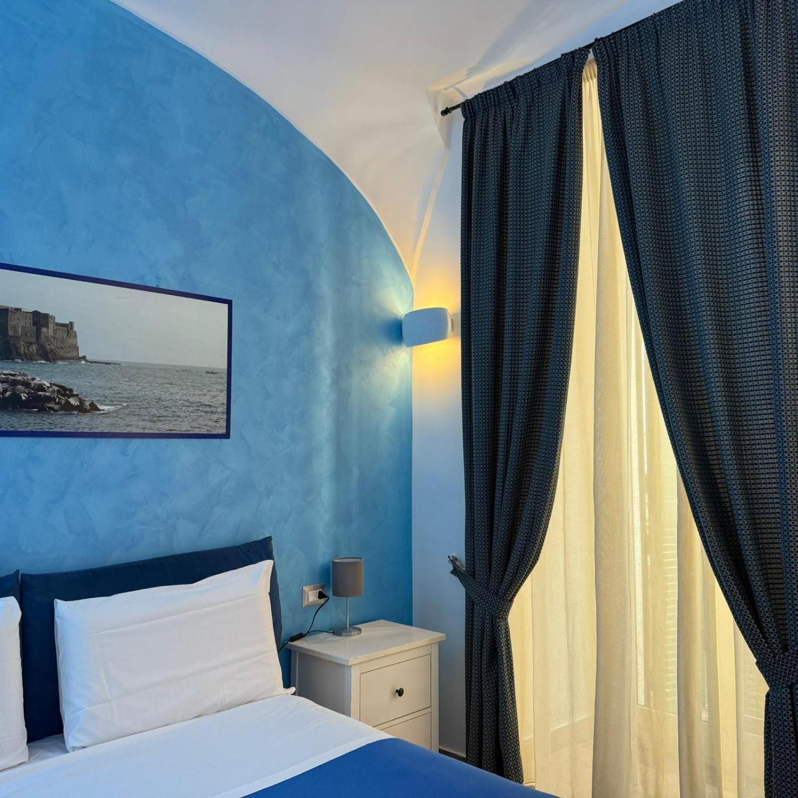 Chiaia Suites Napoli Oda fotoğraf