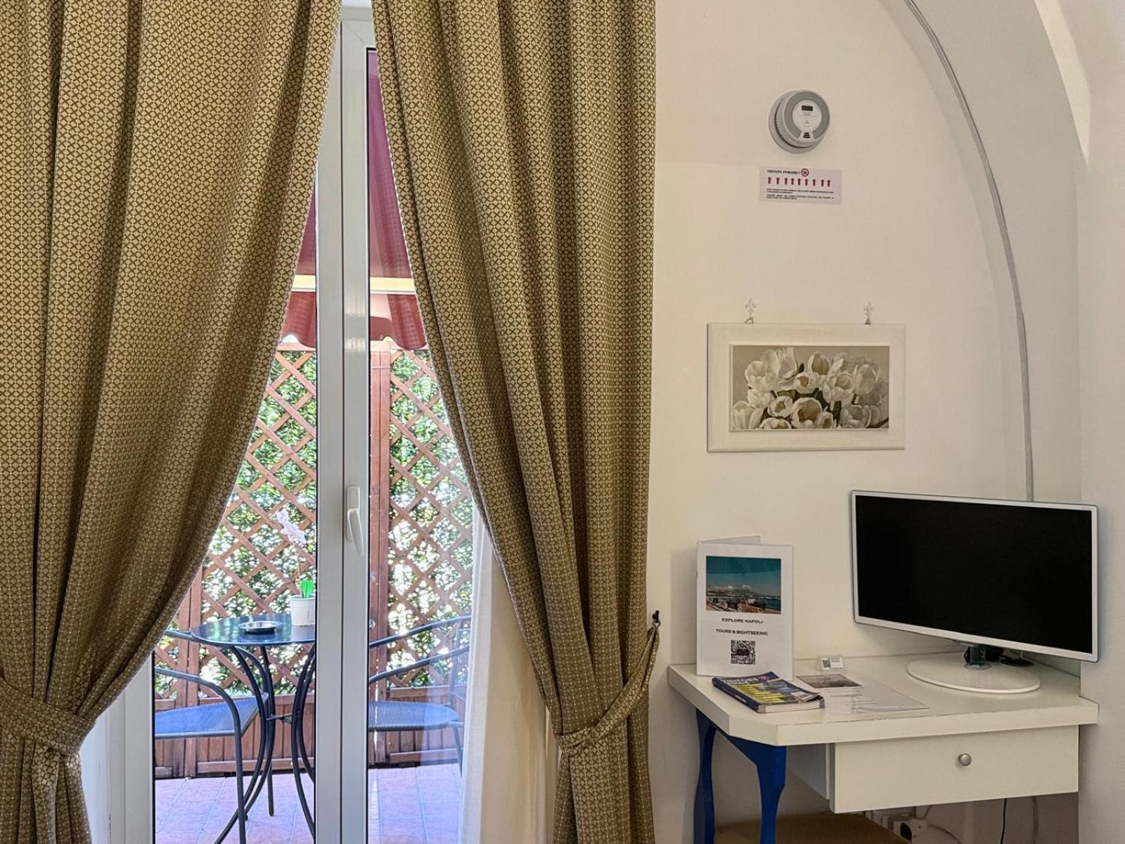 Chiaia Suites Napoli Oda fotoğraf